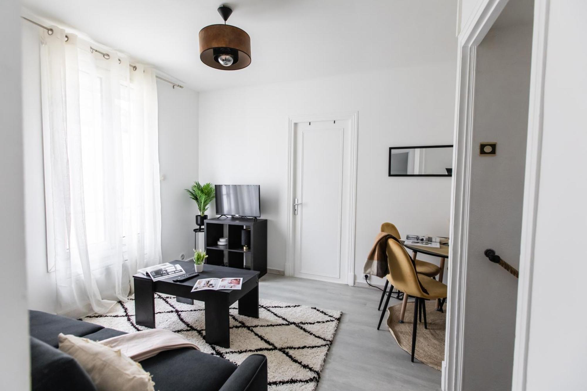 ****chillchic/espaces Verts/centre Ville/paris**** Taverny